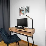 Dnd I 152 Qm I Innenstadt I Parken I Balkon I Workstation I Netflix I Kaffee I Waschmaschine I Trockner I Xbox Apartament *