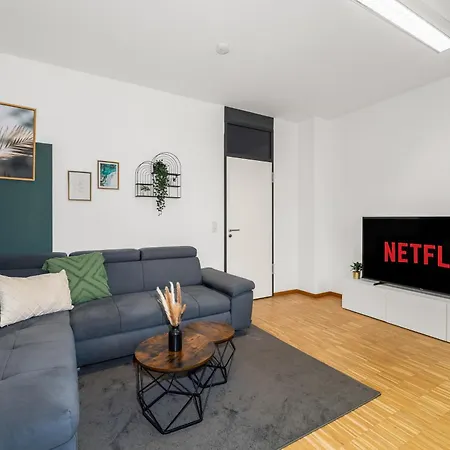 Dnd 1 I 152 Qm I Innenstadt I 3x Parken I 2x Balkon I Workstation I Netflix I Kaffee I Waschmaschine I Trockner I Xbox Διαμέρισμα