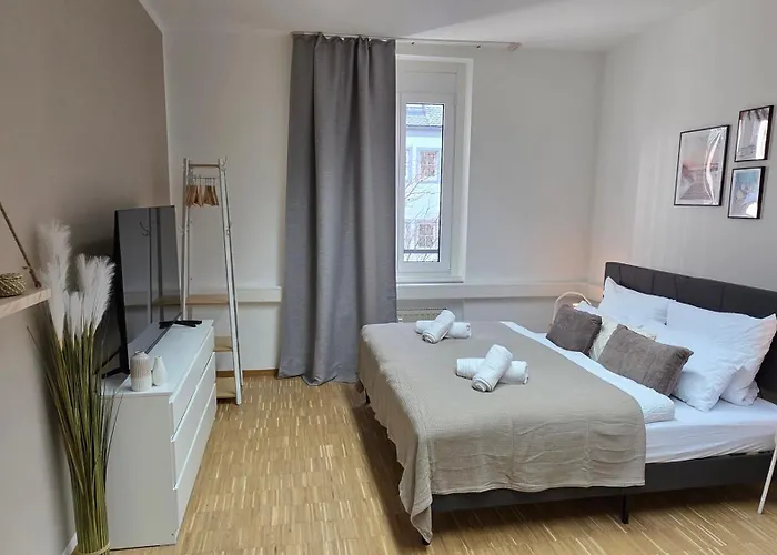 Dnd I 152 Qm I Innenstadt I Parken I Balkon I Workstation I Netflix I Kaffee I Waschmaschine I Trockner I Xbox 아파트 *